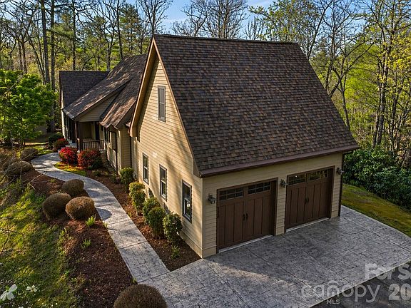 2nd image of 2320 Evans Rd