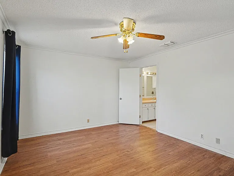 1507 Lindsey Ln W #A — Photo 21