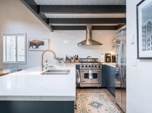 401 S 2nd Ave #4, Ketchum, ID 83340