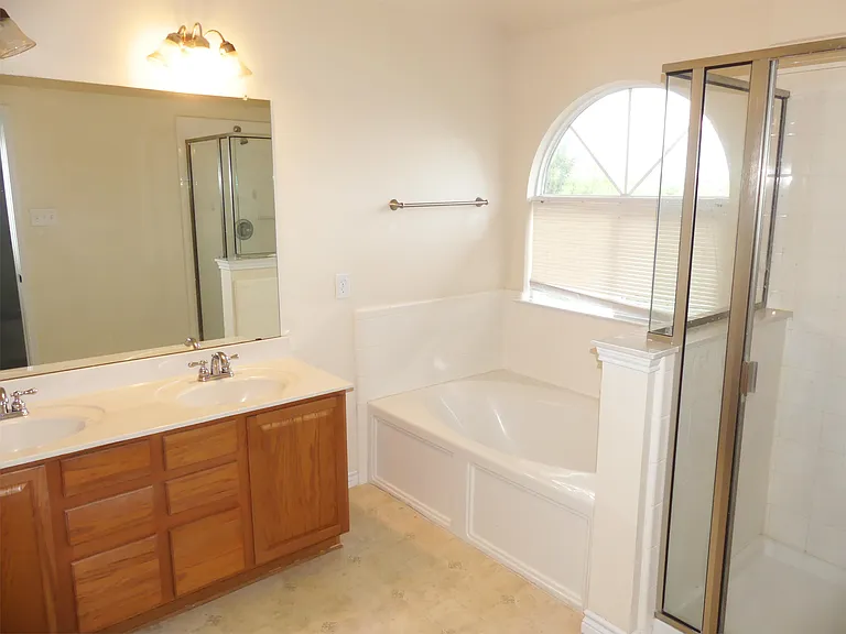 6200 Texana Way #1 — Photo 11