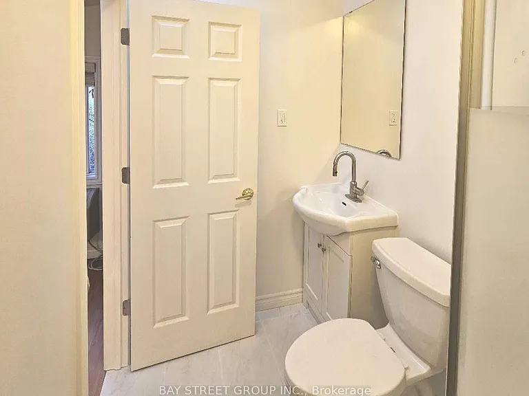 36 Grandview Ave #N — Photo 4