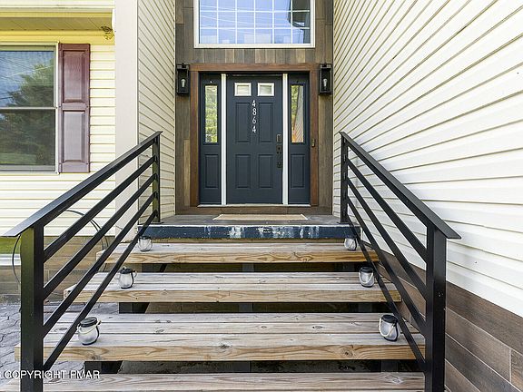 4th image of 4864 Pine Ridge Dr W