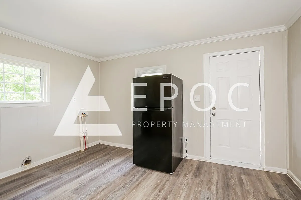408 Motsinger Rd — Photo 3
