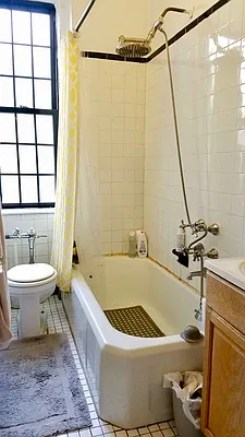 Rented by Compass | media 9