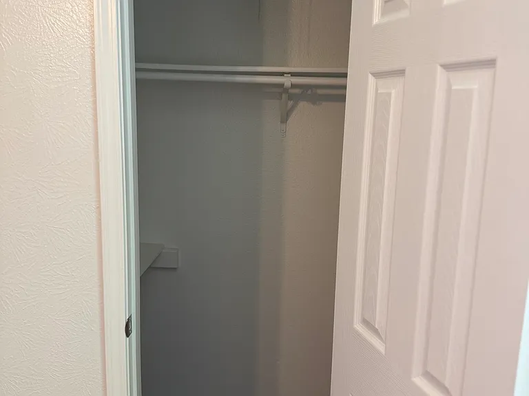 302 Bonnie Dr #A — Photo 16