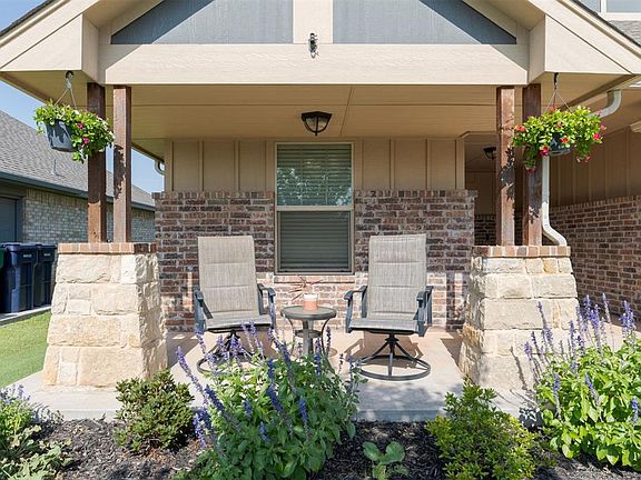 5th image of 3909 Brougham Way