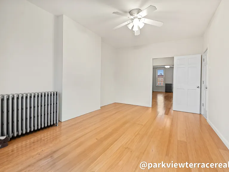 453 43rd St #3 — Photo 12