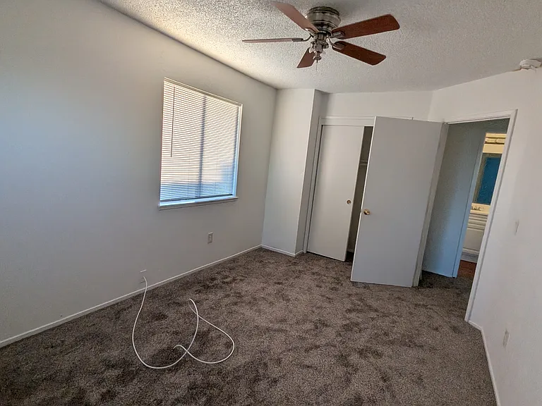 1008 Mable Ave — Photo 19