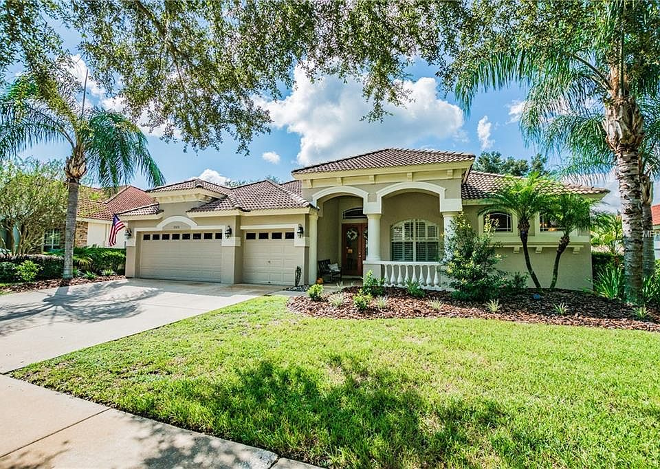 1st image of 10231 Waterside Oaks Dr