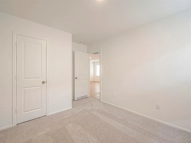1491 Las Cuevas Dr — Photo 27