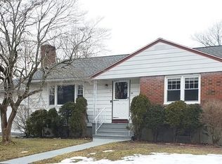35 Jane St, Randolph, MA 02368