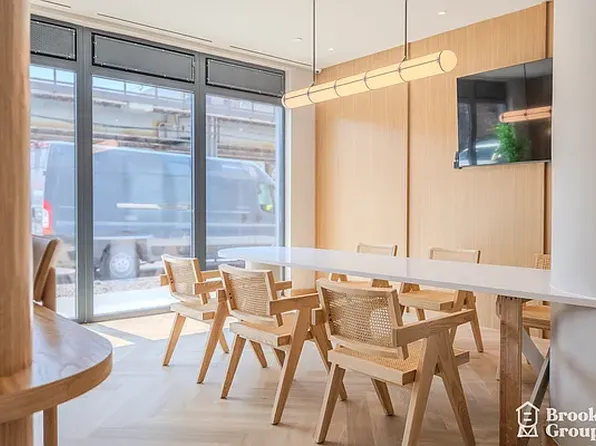 1889 Atlantic Avenue image 17 of 28