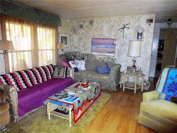 2nd image of 2035 Laurel Ave