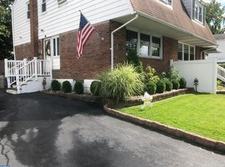 732 Hood Rd, Swarthmore, PA 19081