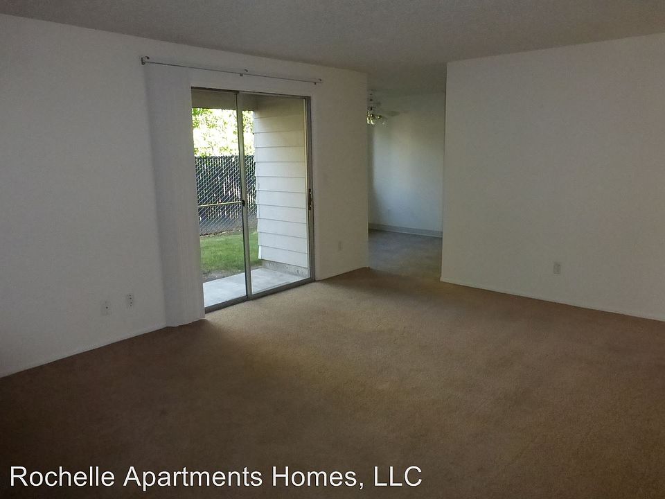 1st image of 17350 SW Shaw St APT 09