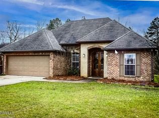 128 Greenfield Ridge Dr, Brandon, MS 39042
