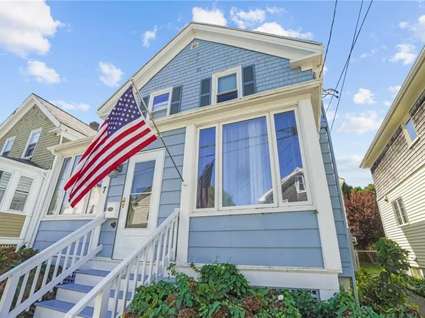 7 Atlantic St, Newport, RI 02840