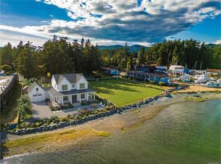 6107 Seabroom Rd, Sooke, BC V9Z 0B8