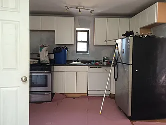 Rented by Loom Group