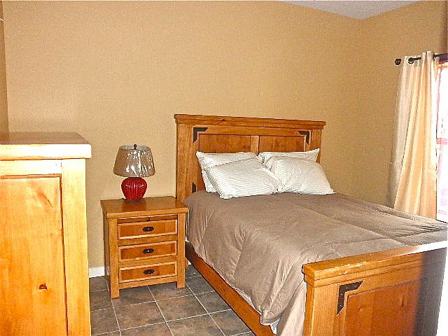 Furnished Matching Bedrooms