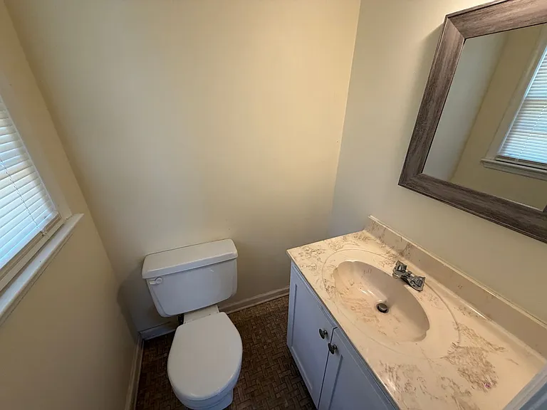109 Anita St — Photo 11