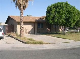 916 Tina Padilla Ct, Calexico, CA 92231