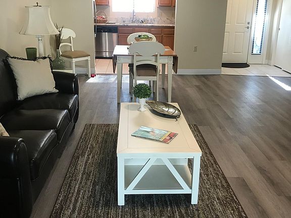 4th image of 17044 Andrews Cir