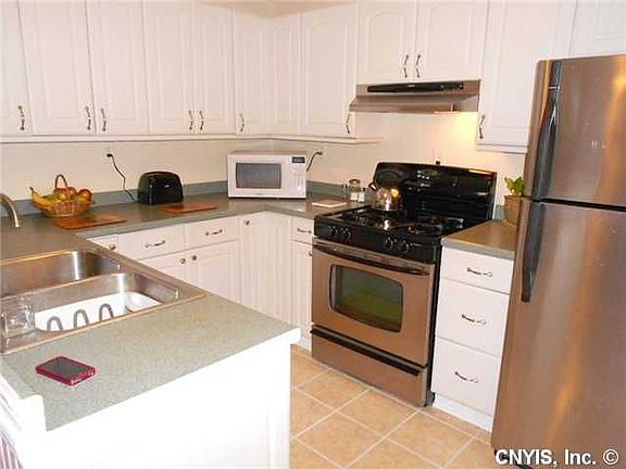 4th image of 108 Cottington Dr