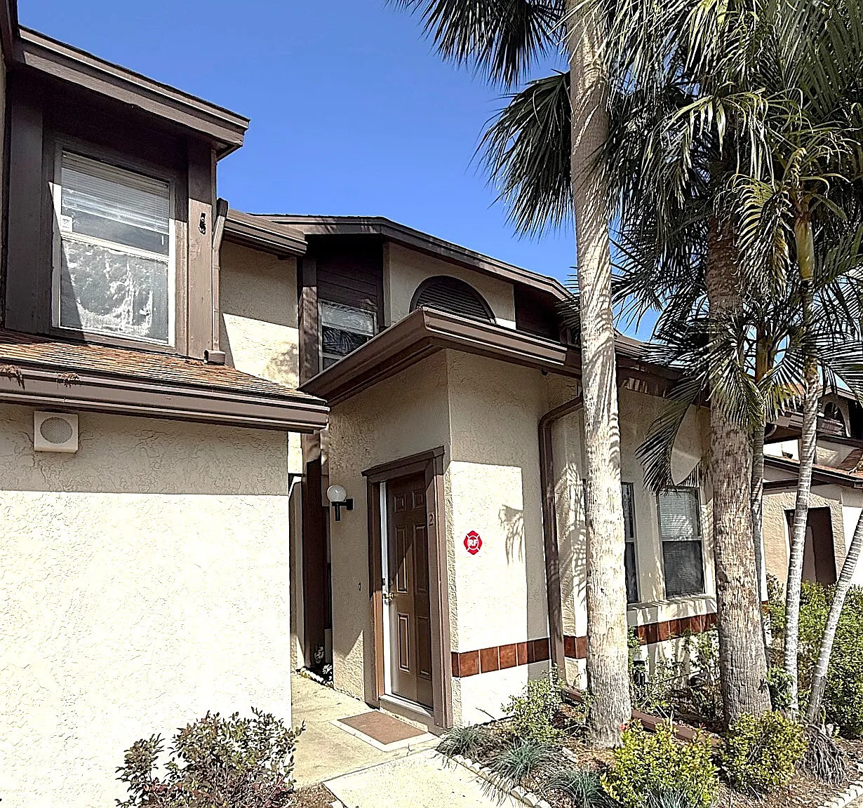 2906 South Semoran Boulevard — Photo 2