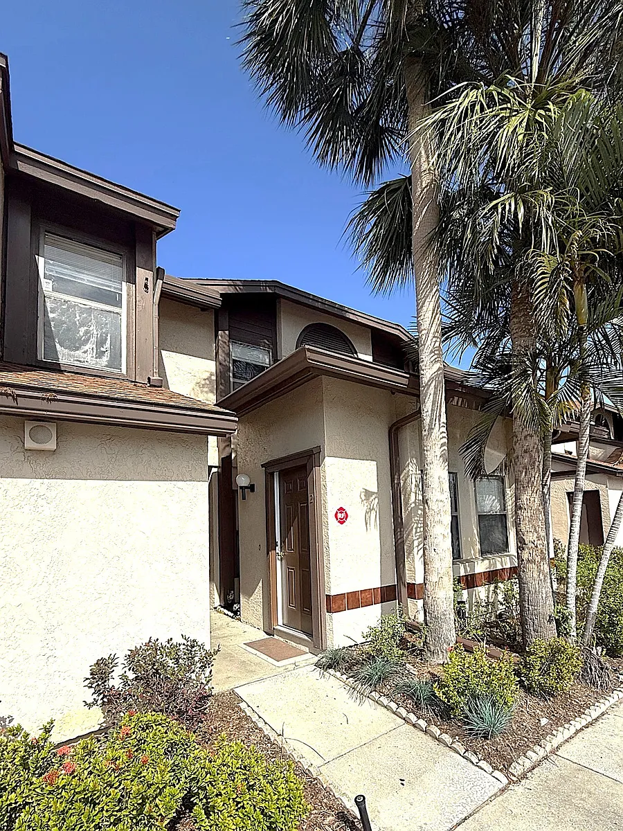 Building Photo - 2906 S Semoran Blvd