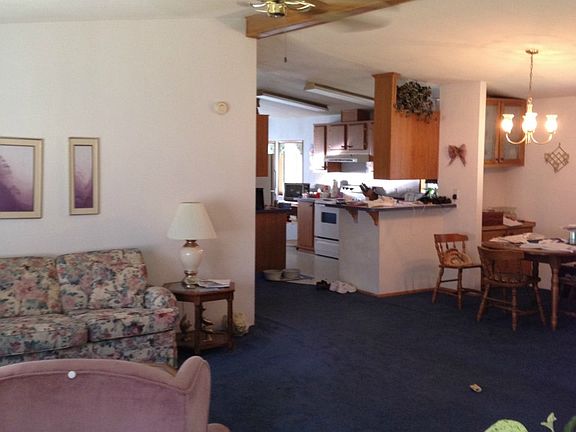 4th image of 7722 22nd Avenue Ct E