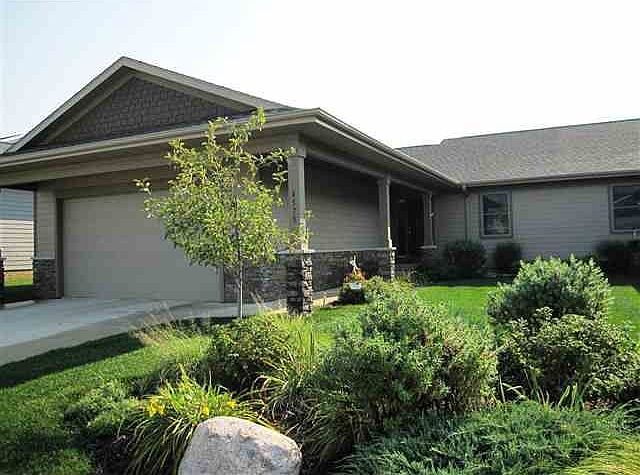 1st image of 4578 Whispering Pines Cir