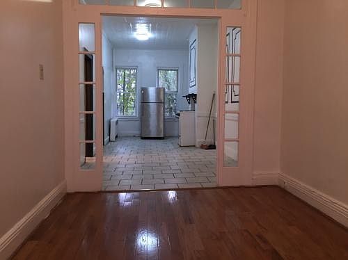 4th image of 300 Stanhope St APT 2