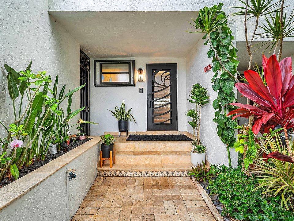 1st image of 1005 Bel Air Drive #5
