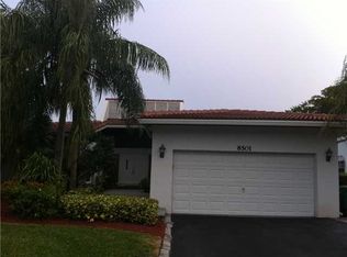 8501 NW 83rd St, Tamarac, FL 33321