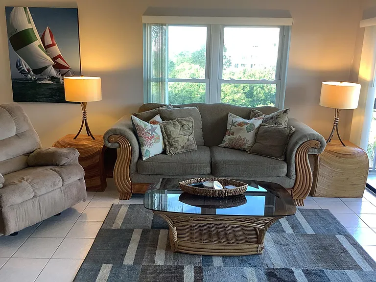 1806 Mariner Dr — Photo 8