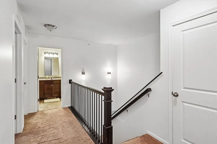 463 Cambria Dr — Photo 10