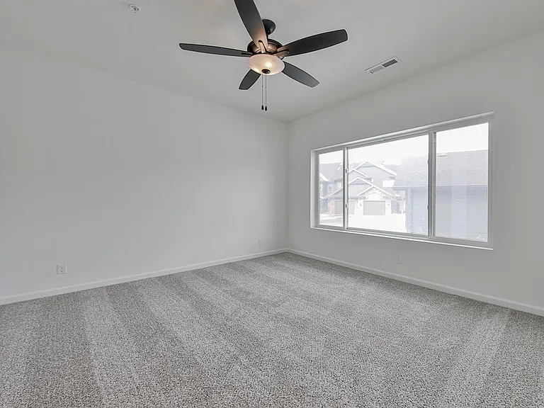 Bellbrook Apartments — Photo 10
