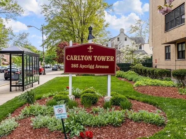 285 Aycrigg Ave #3D, Passaic City, NJ 07055