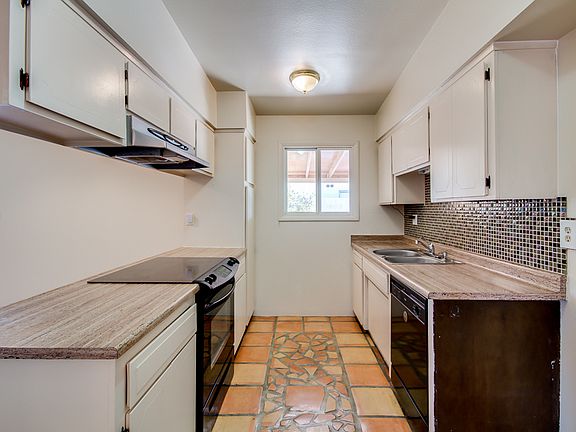 4th image of 1522 E Palmcroft Dr