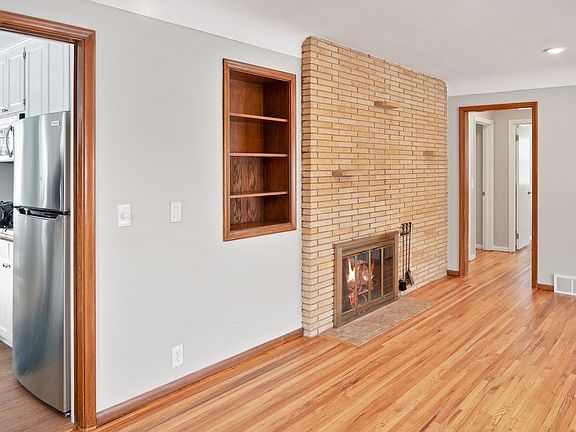 Living Room 5