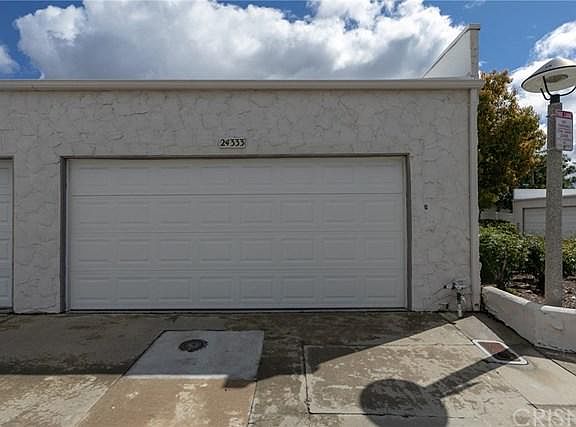 3rd image of 24333 La Glorita Cir