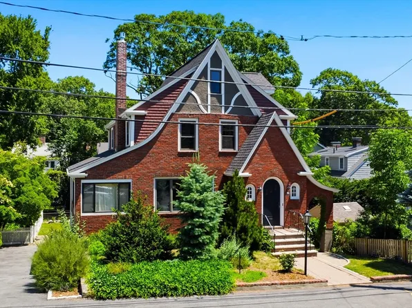 26 Perkins St, Arlington, MA 02476