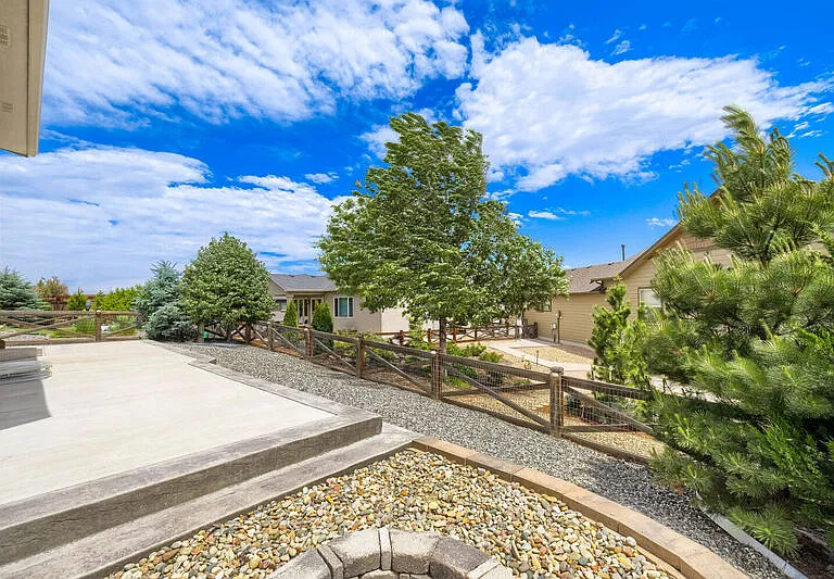 8433 Crooked Branch Ln — Photo 17