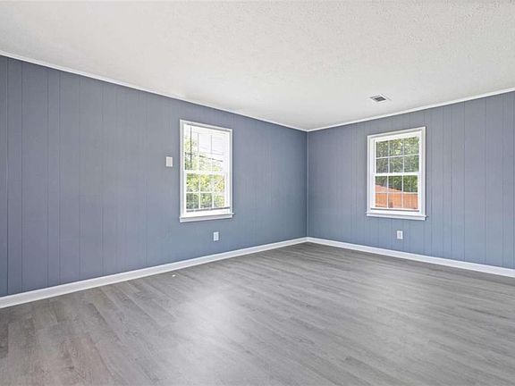 3rd image of 11 Hawk Rd