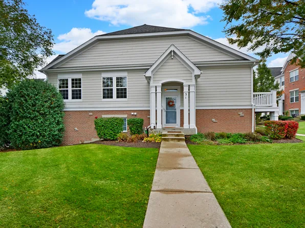 31 Arcadia Ln, Lake Zurich, IL 60047