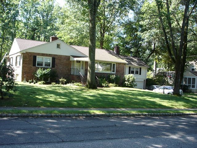85 Weston Avenue