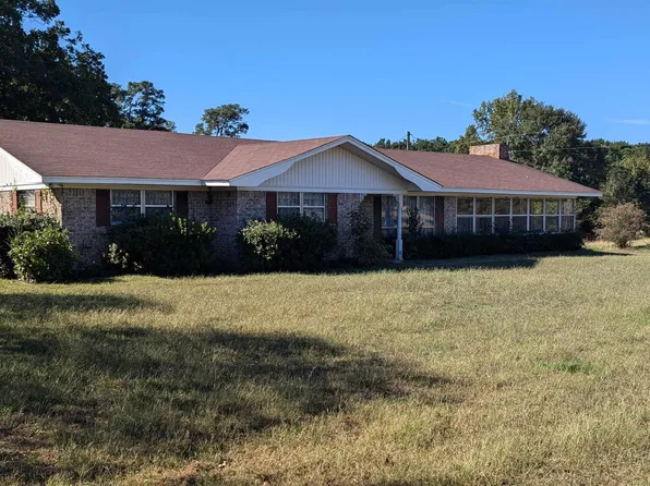 4827 Fm 561, Simms, TX 75574