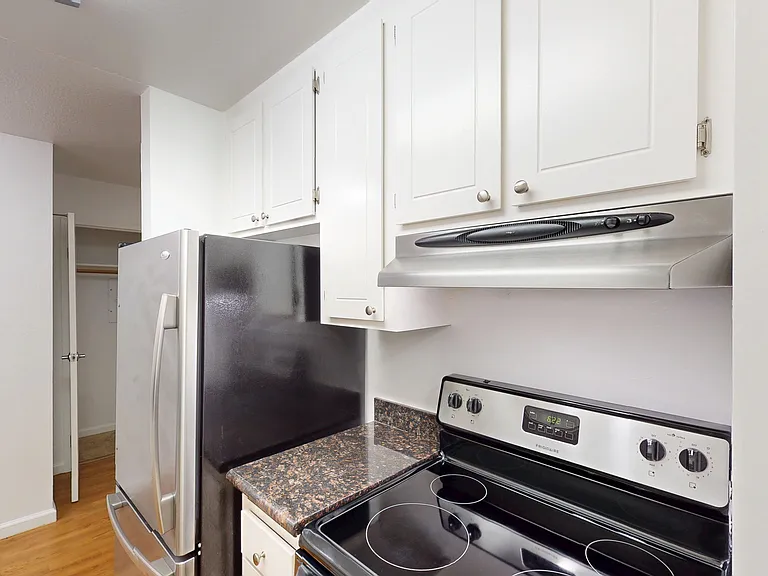 212 Marin St #108 — Photo 2