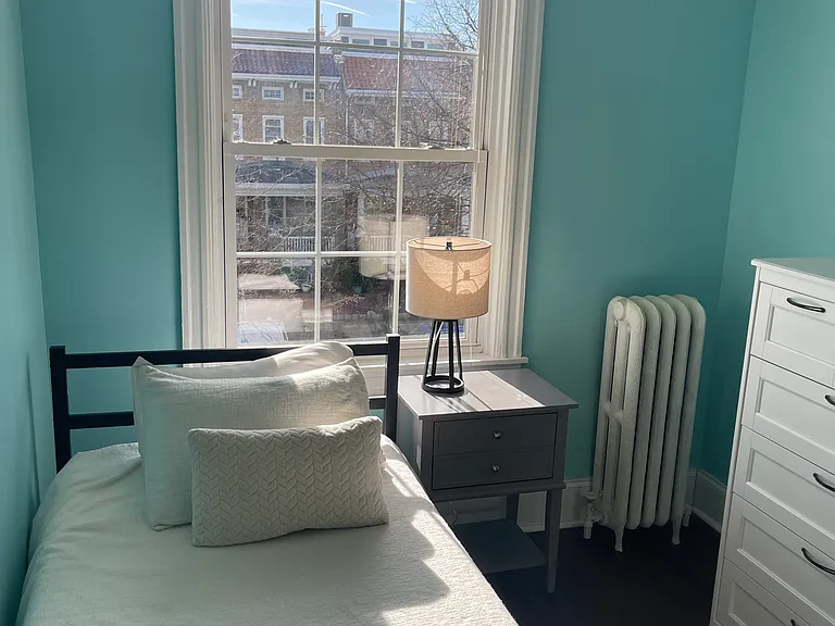 1313 Quincy St NW — Photo 12